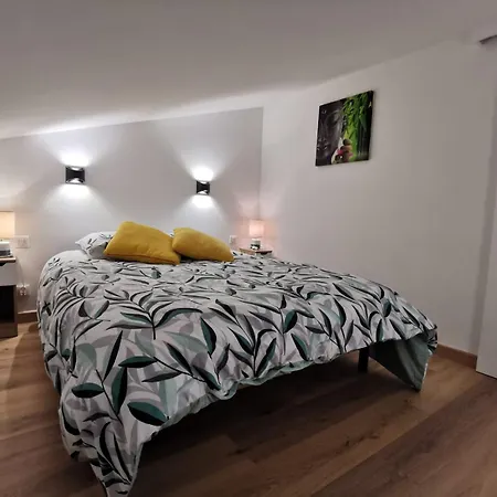 Agreable T2 Proche Porto Vecchio דירה *